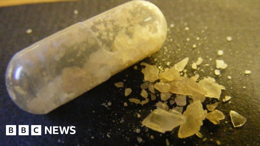 Health warning over 'potent' ecstasy after illness cases - BBC News